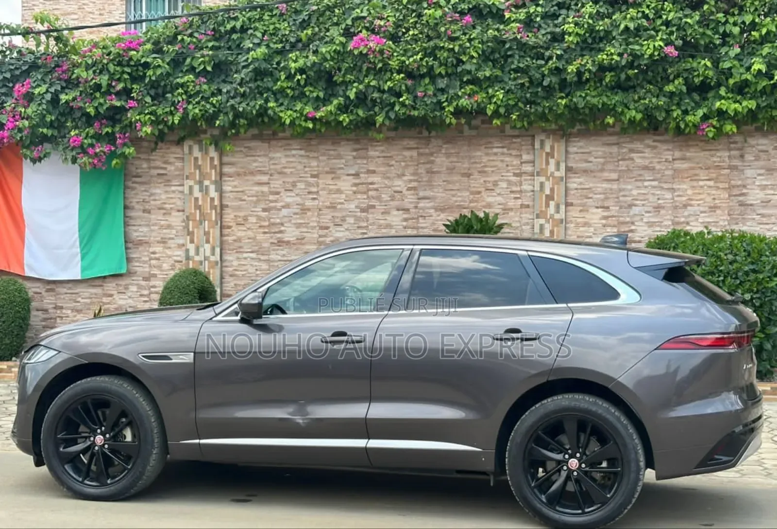 Jaguar F-Pace 2022
