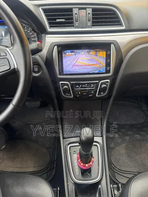 Suzuki Ciaz 2021 Gris