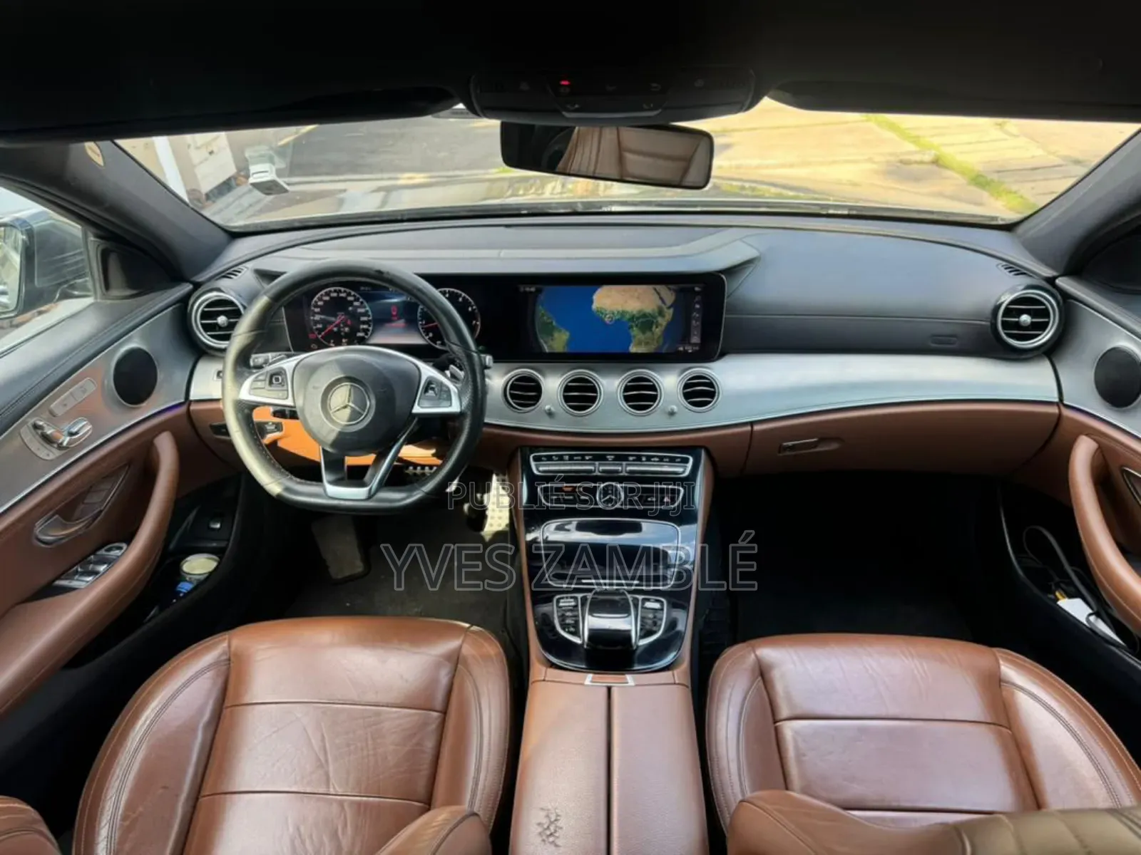 Mercedes-Benz E400 2019 Gris