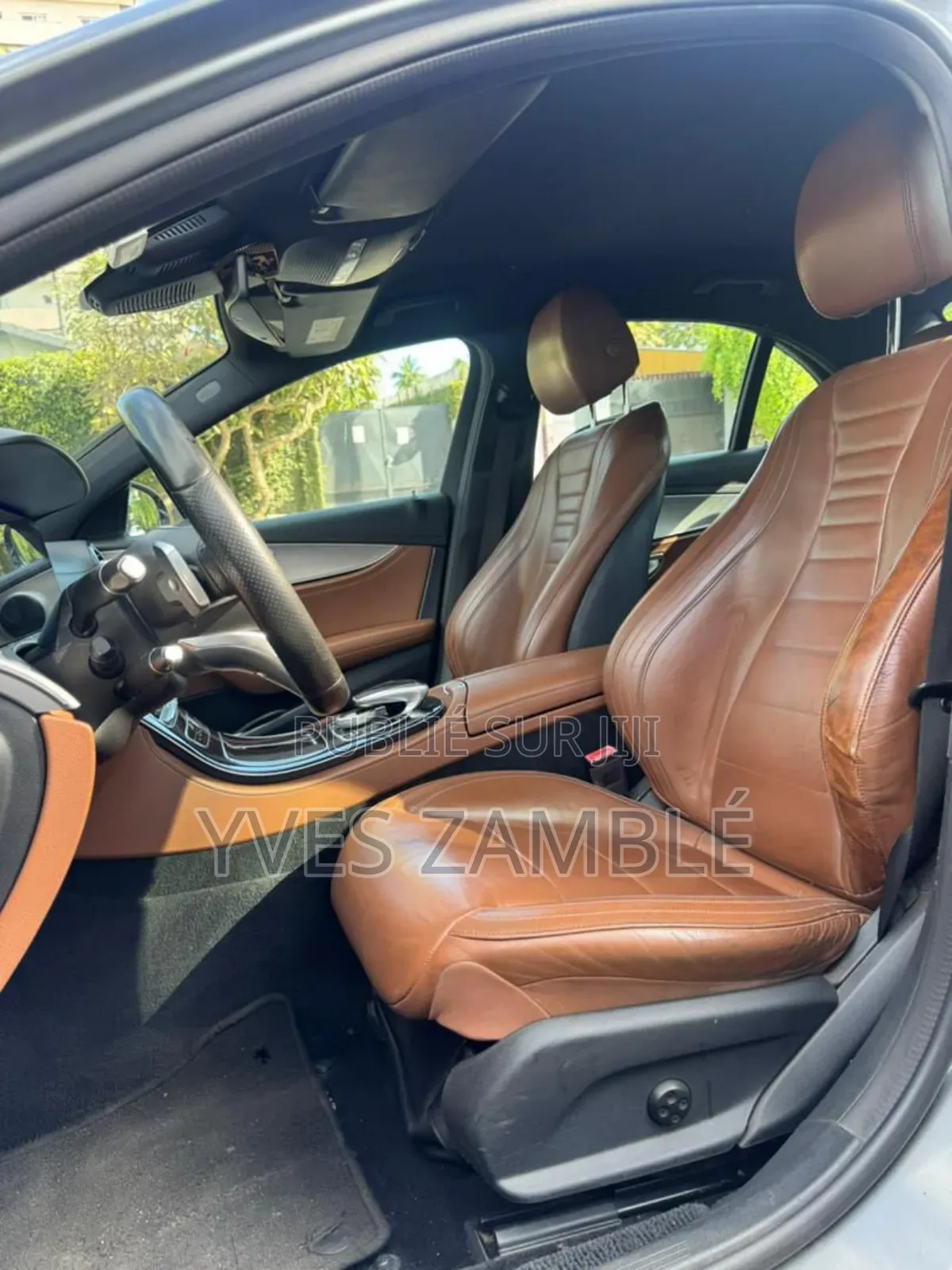 Mercedes-Benz E400 2019 Gris