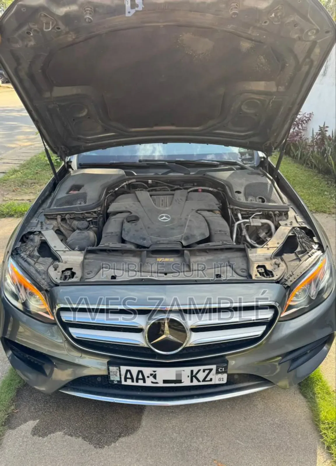 Mercedes-Benz E400 2019 Gris