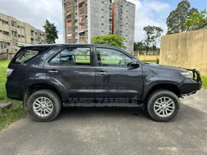 Toyota 4-Runner 2016 Black