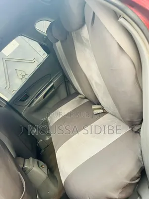 Suzuki Vitara 2021 Gris