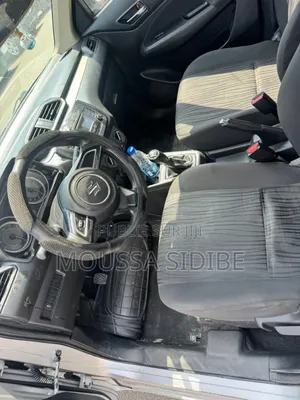Suzuki Dzire 2023 Gris