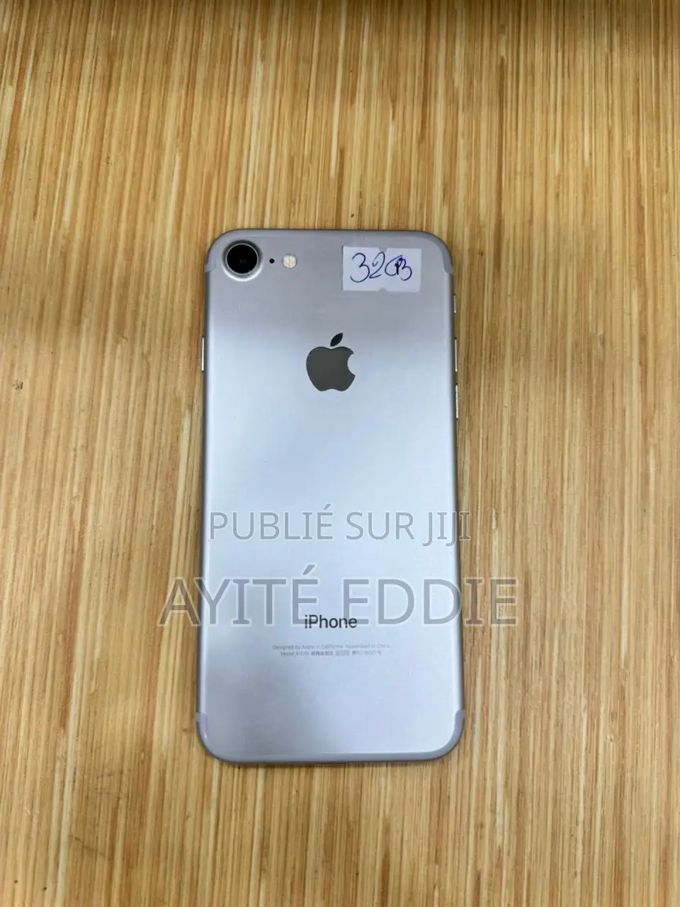 Apple iPhone 7 32 GB Gris