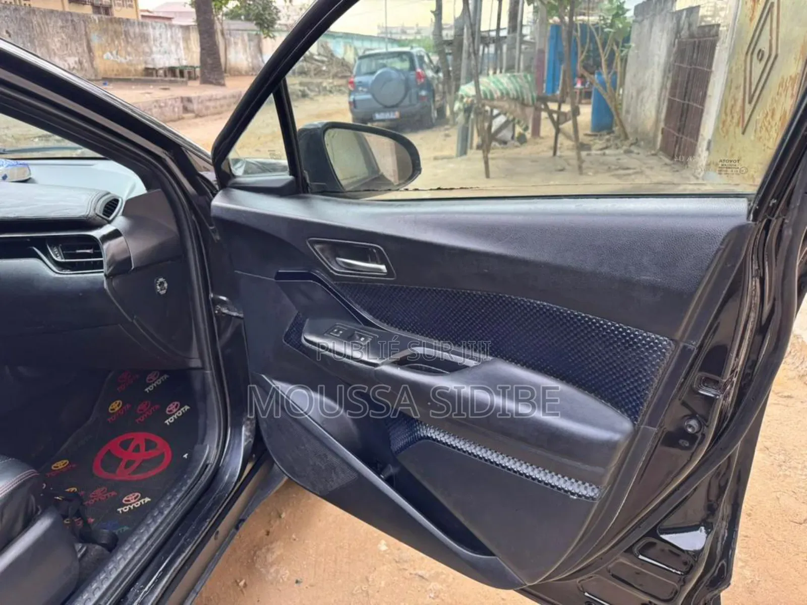 Toyota C-HR 2017 Black