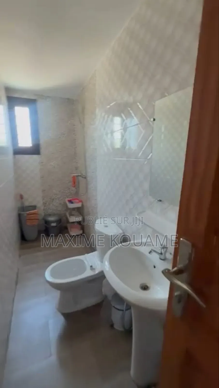 Furnished 4chbre Appartement dans Marcory à Louer