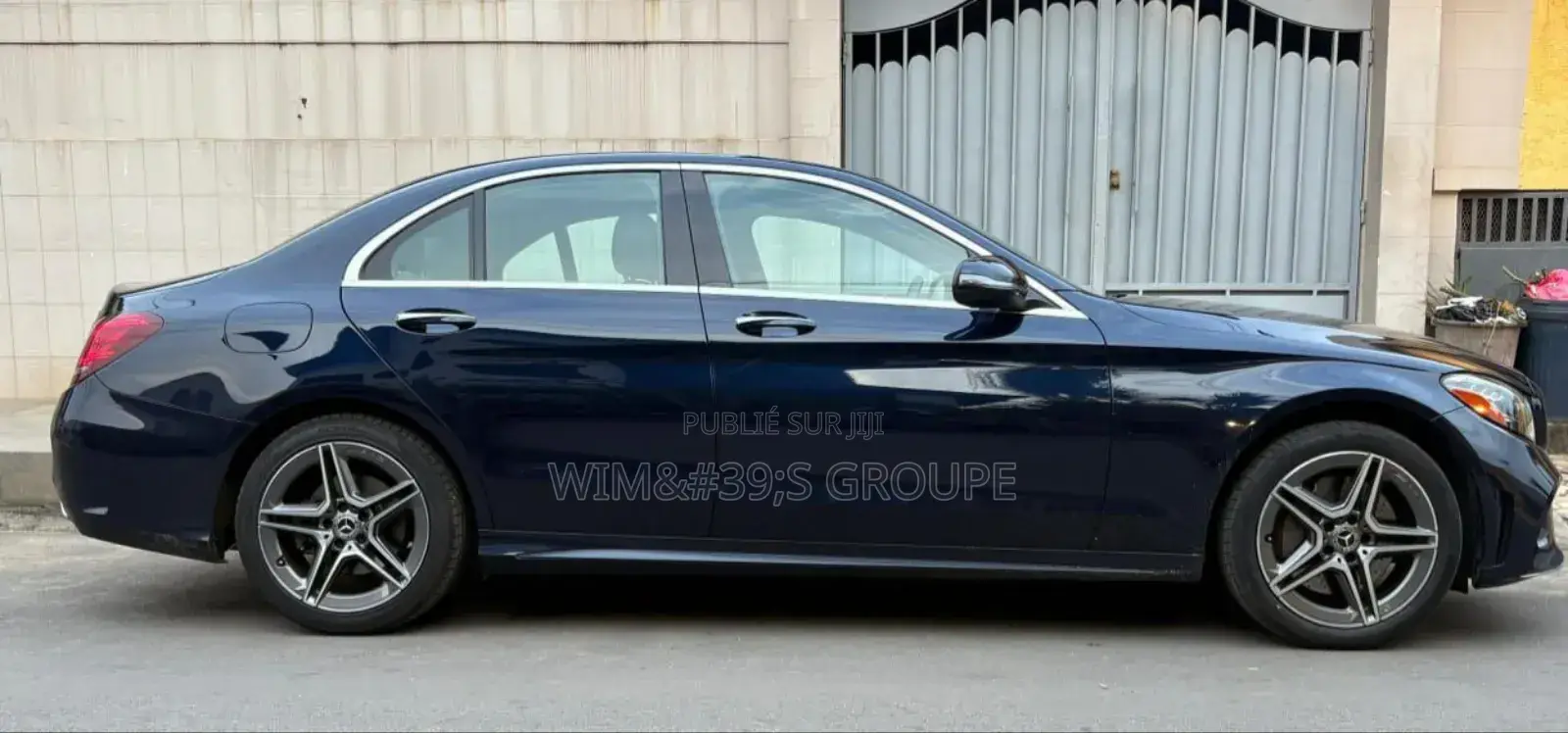 Mercedes-Benz C300 2021 Black