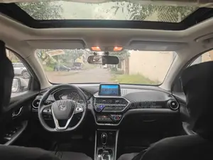 Changan Alsvin 2021 Gris