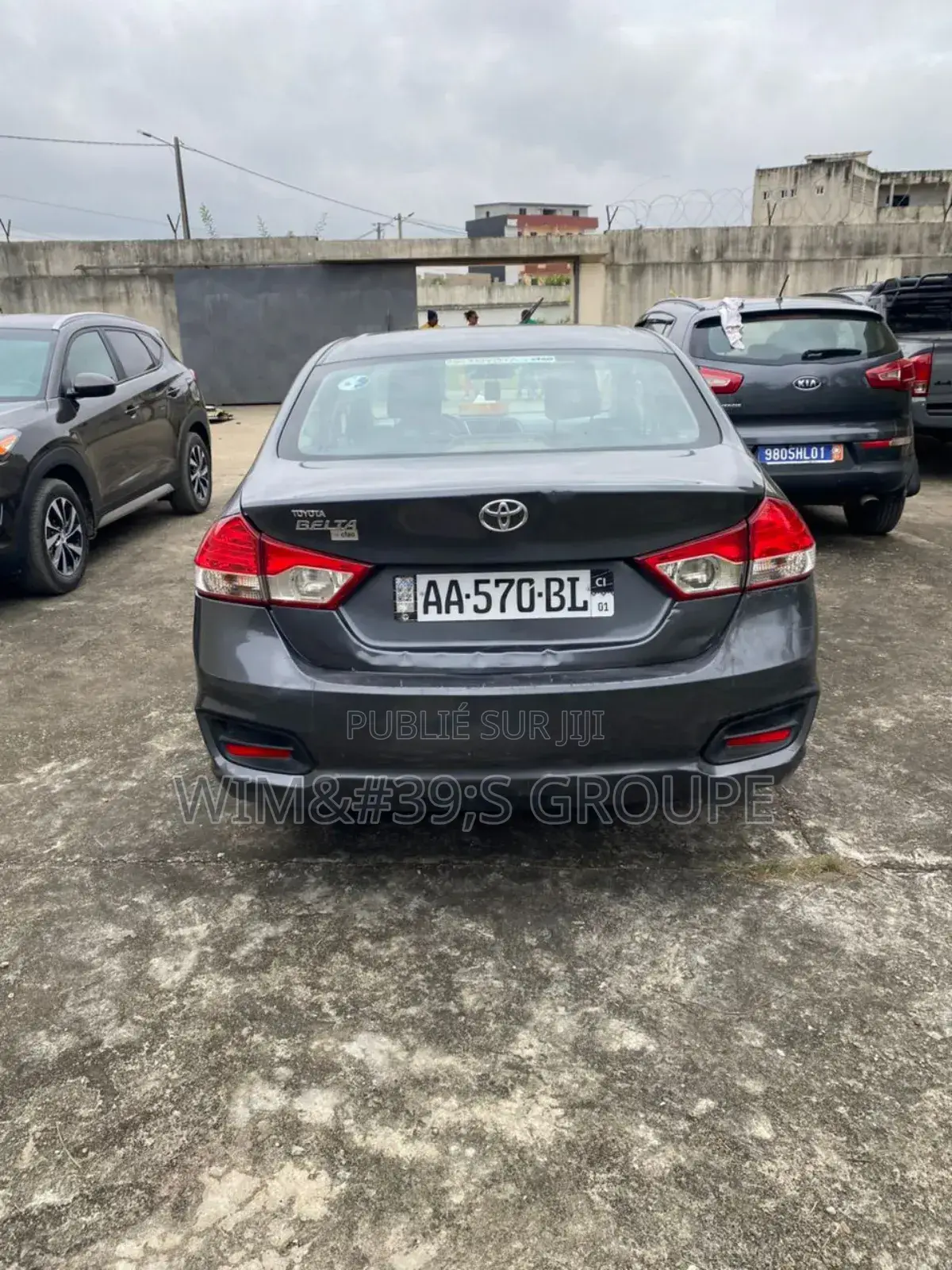 New Toyota Belta 2023 Gris