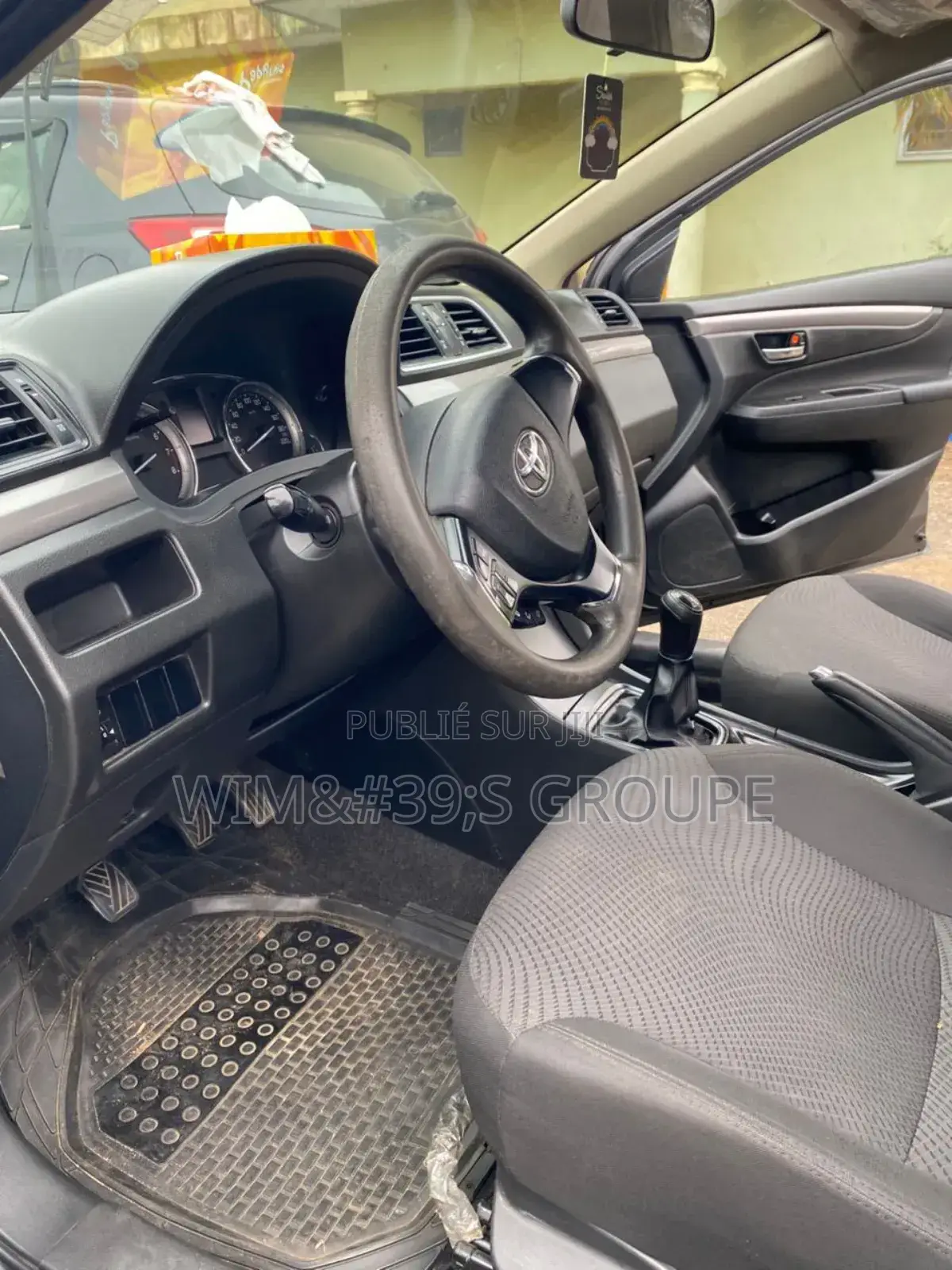 New Toyota Belta 2023 Gris