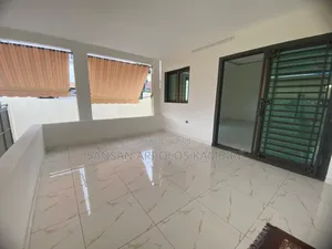 3chbre Villa dans Une Belle Villa De 4, Cocody à Vendre