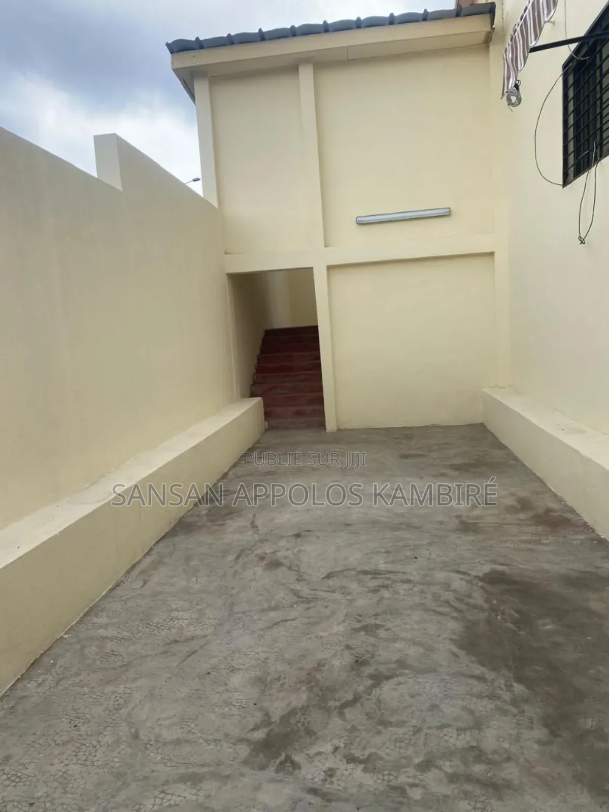 3chbre Villa dans Une Belle Villa De 4, Cocody à Vendre