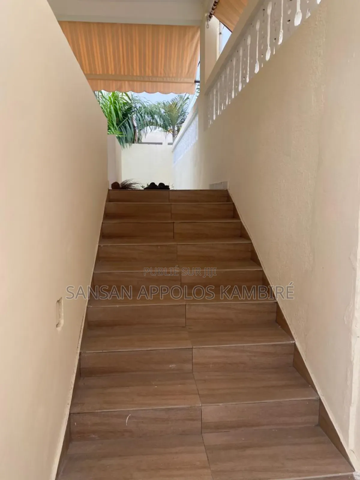 3chbre Villa dans Une Belle Villa De 4, Cocody à Vendre