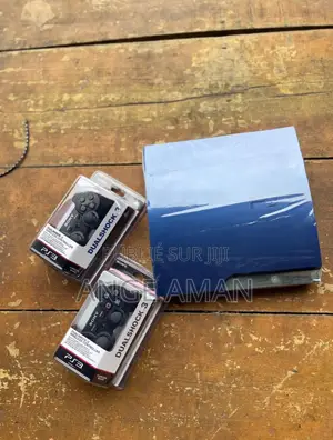 Ps3 Sony Playstation 3 Craquée Avec Deux Manettes + Tout Accessoire