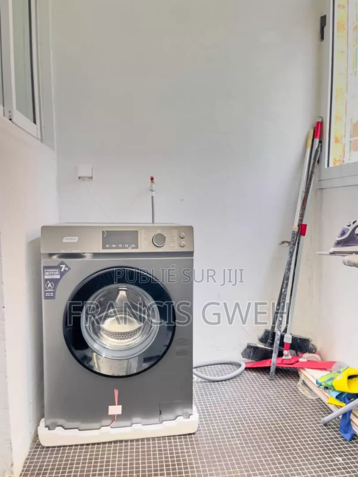 Furnished 4chbre Appartement dans Gweh Francis, Cocody à Louer