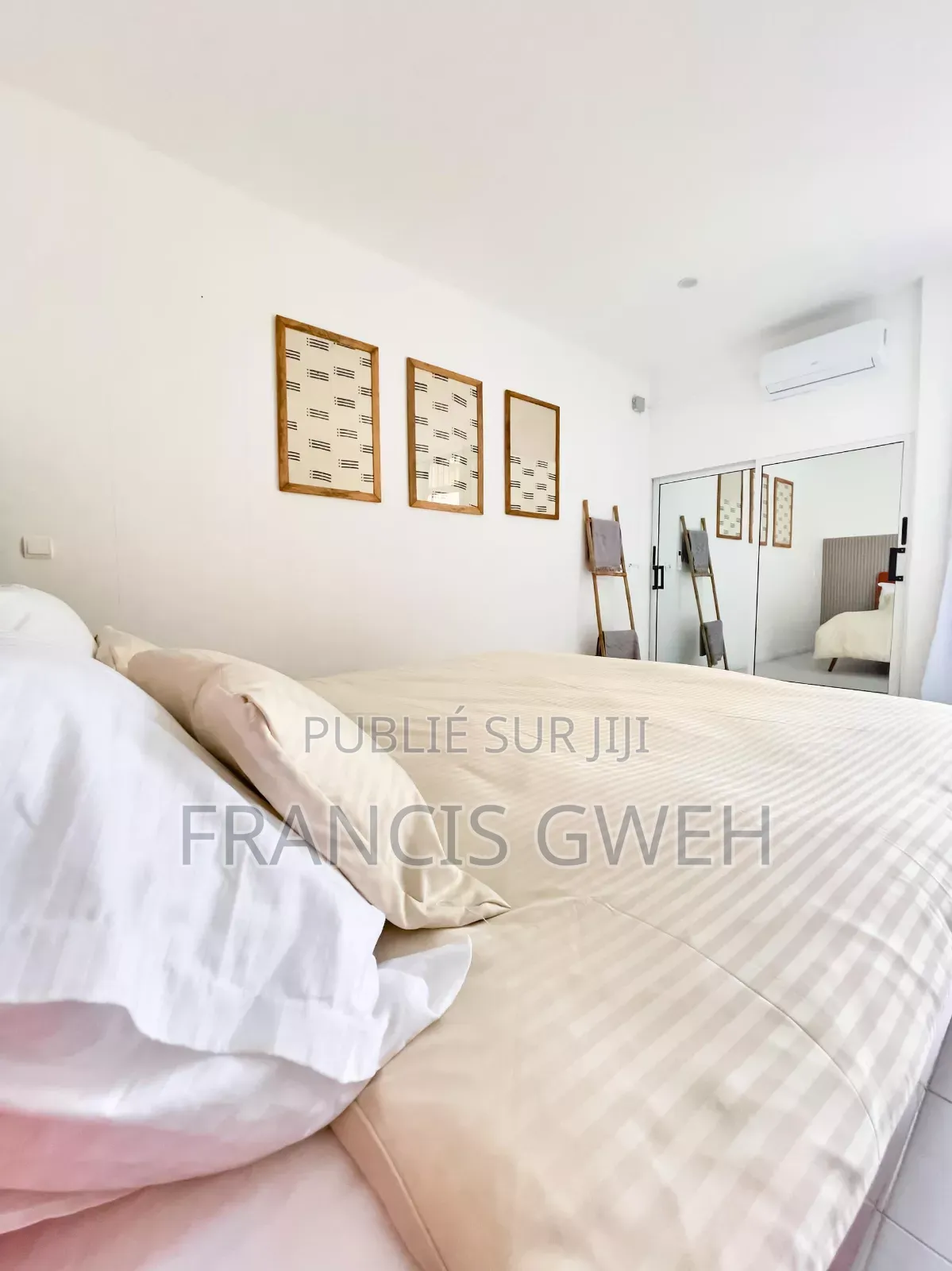 Furnished 4chbre Appartement dans Gweh Francis, Cocody à Louer