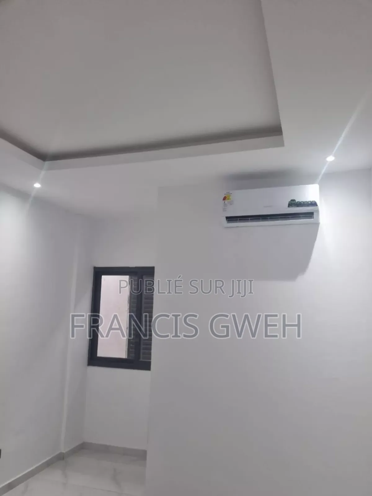 2chbre Appartement dans Gweh Francis, Cocody à Louer