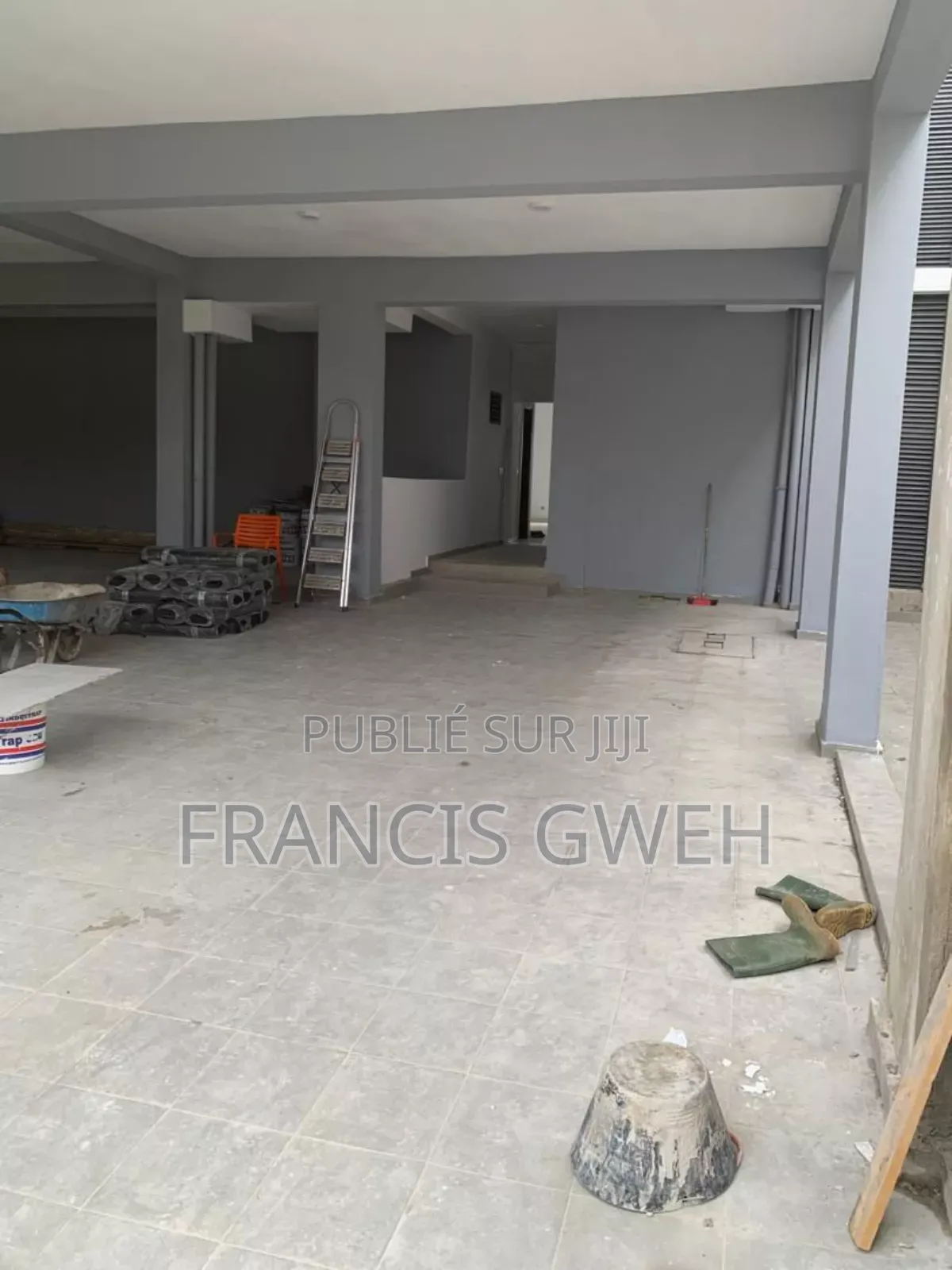 2chbre Appartement dans Gweh Francis, Cocody à Louer