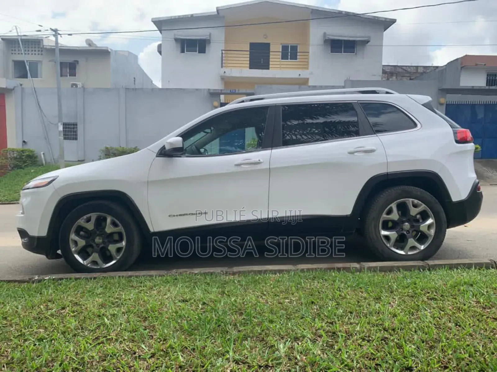 Jeep Cherokee Limited 4x4 2016 Blue