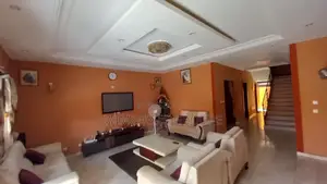 Photo - 6chbre Duplex dans Wimsgroupe@Gmail.Com, Bingerville à Vendre