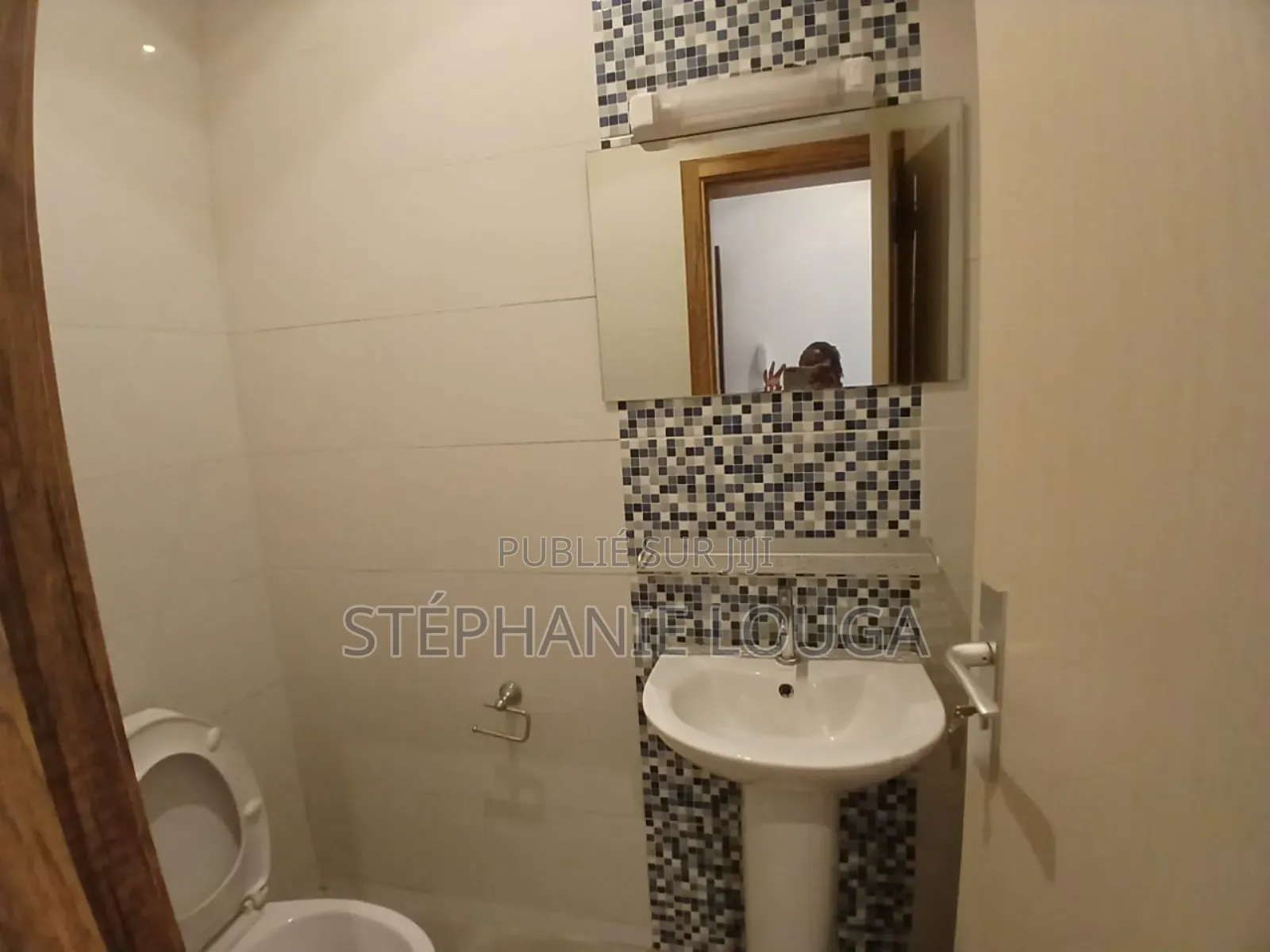 1chbre Appartement dans Mockeyville, Grand-Bassam à Louer