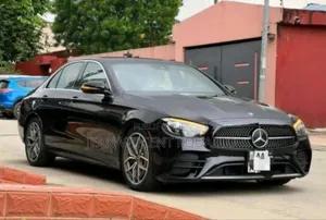 Mercedes-Benz E350 2022 Black