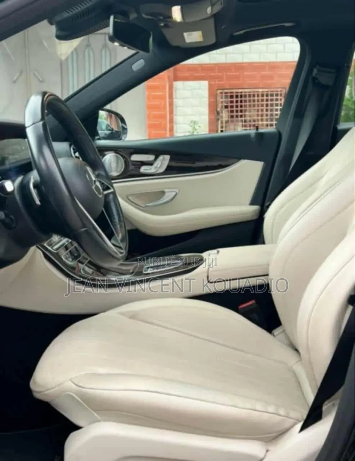 Mercedes-Benz E350 2022 Black