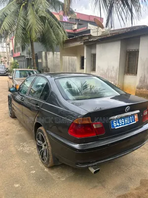 BMW 318i 2000 Black