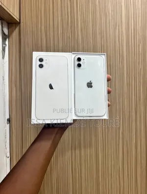 Photo - New Apple iPhone 11 64 GB Blanc