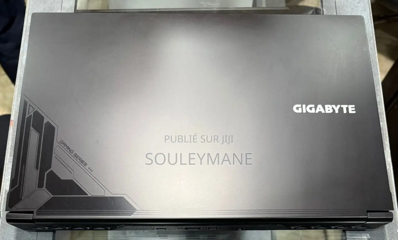 New Ordinateur Portable Gigabyte 16GB Intel Core I5 SSD 512GB