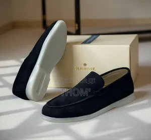 Photo - Baladeuse Homme en Daim