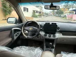 Toyota RAV4 2007 Blanc