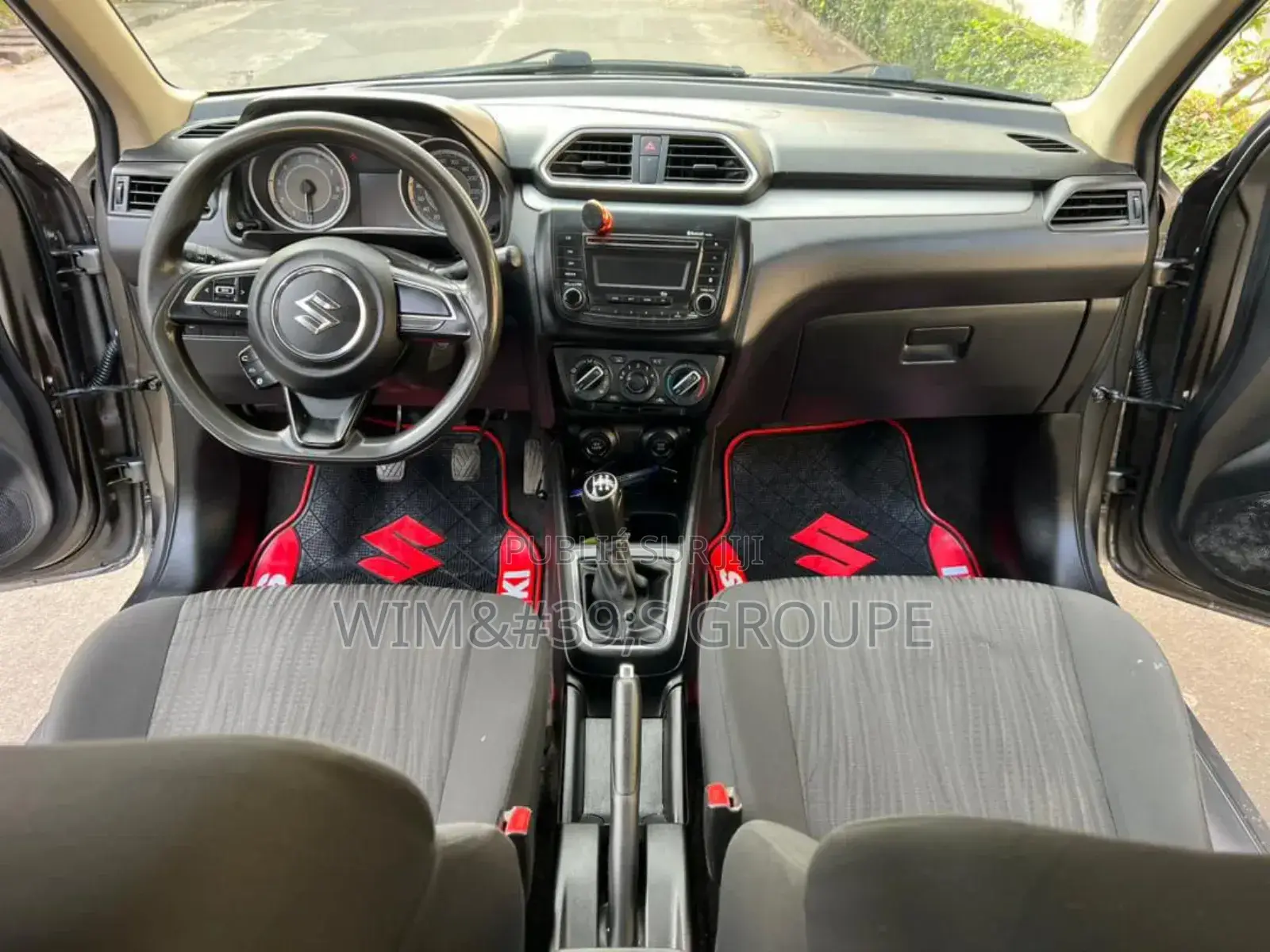 Suzuki Dzire 2024 Gris