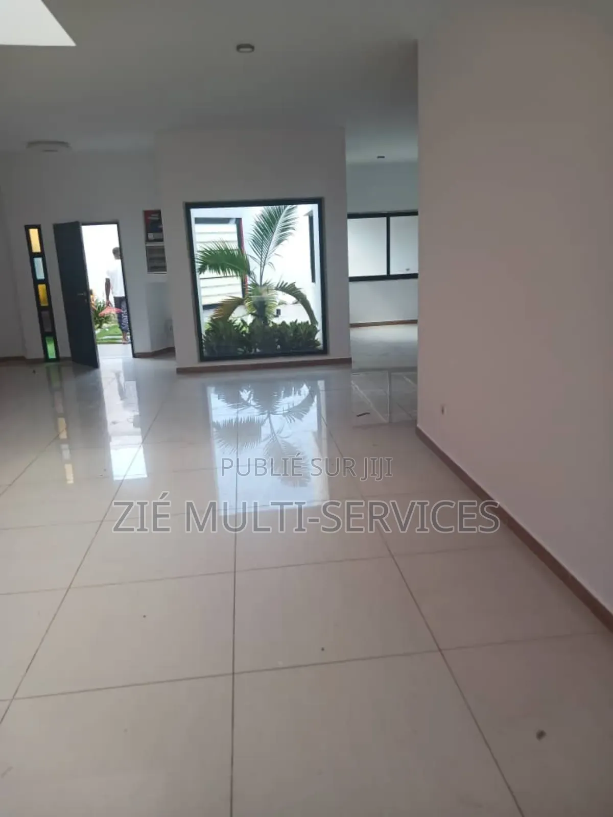 Furnished 20chbre Blocs d'appartements à Vendre