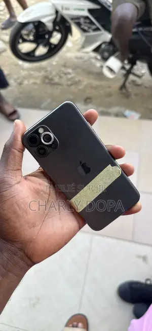 Apple iPhone 11 Pro 64 GB Vert