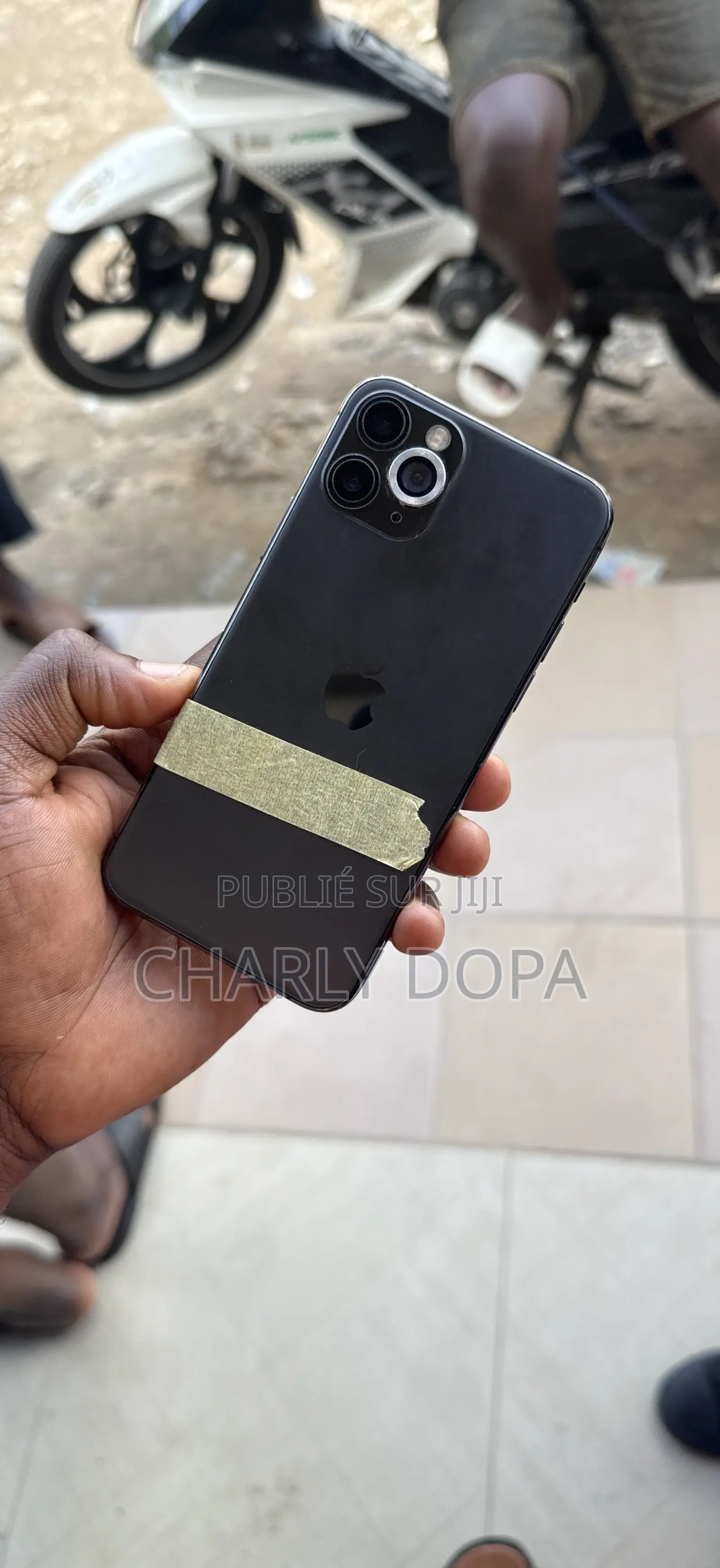 Apple iPhone 11 Pro 64 GB Vert