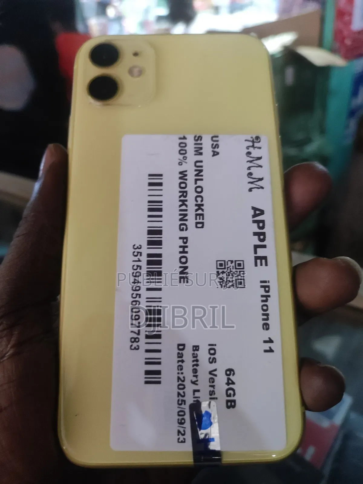 Apple iPhone 11 64 GB Jaune