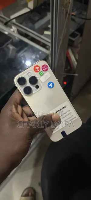 Photo - Apple iPhone 14 Pro 128 GB Doré