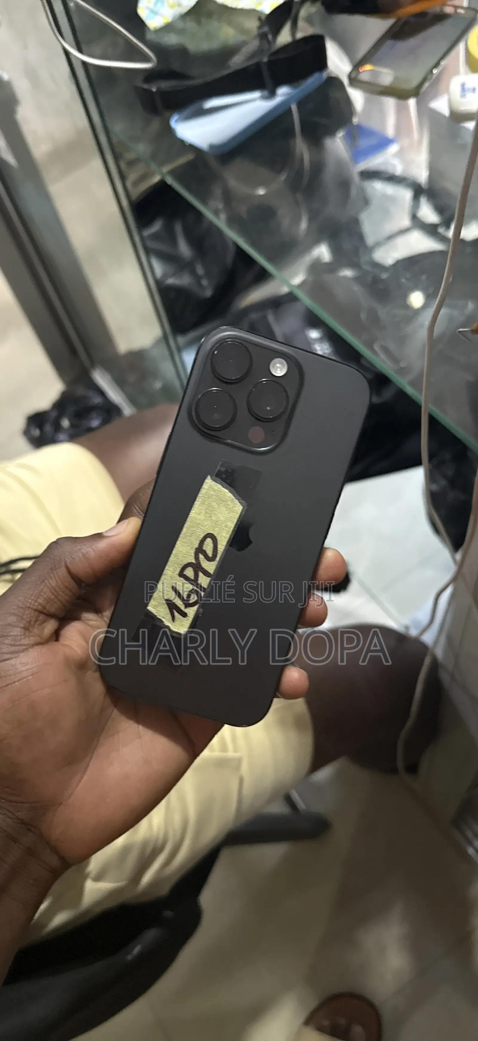 Apple iPhone 16 Pro 256 GB Doré