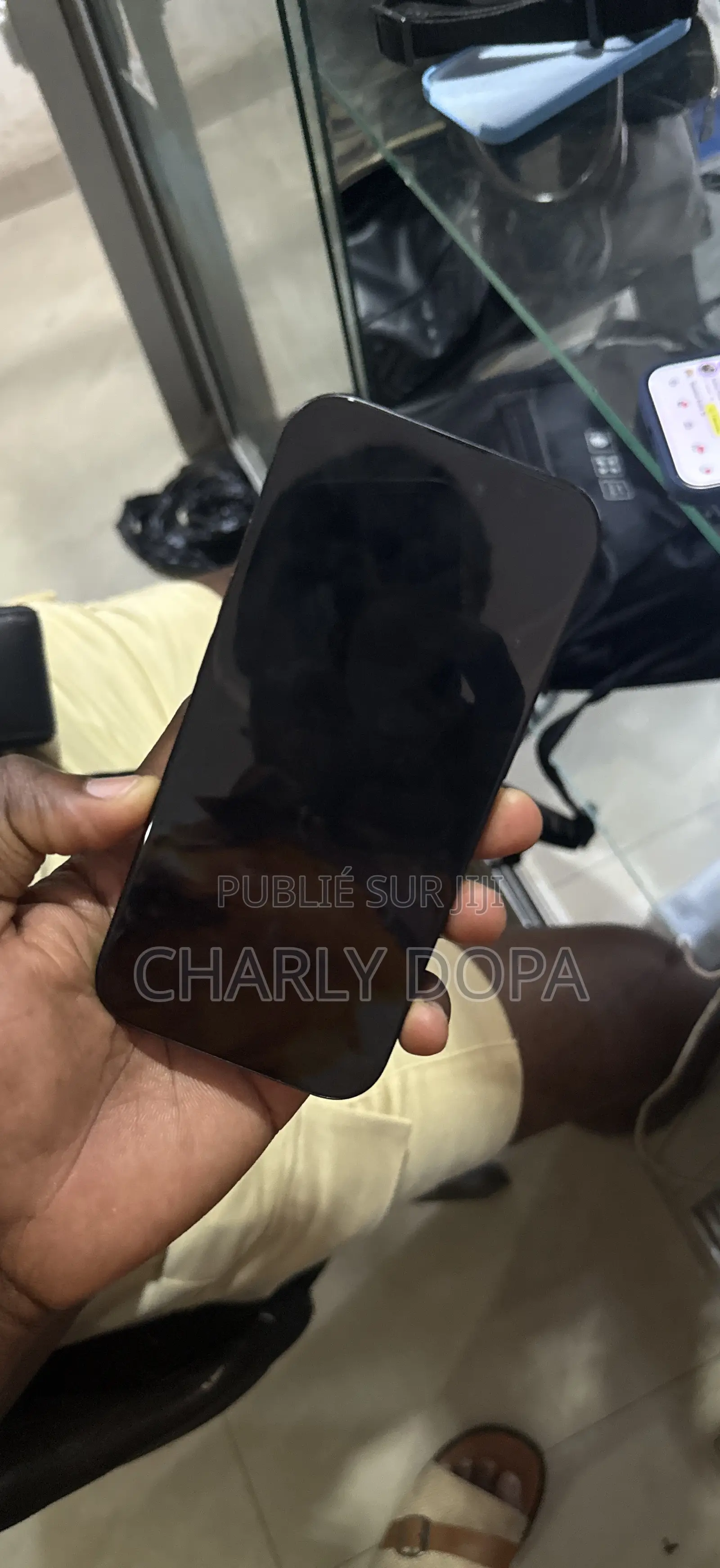 Apple iPhone 16 Pro 256 GB Doré