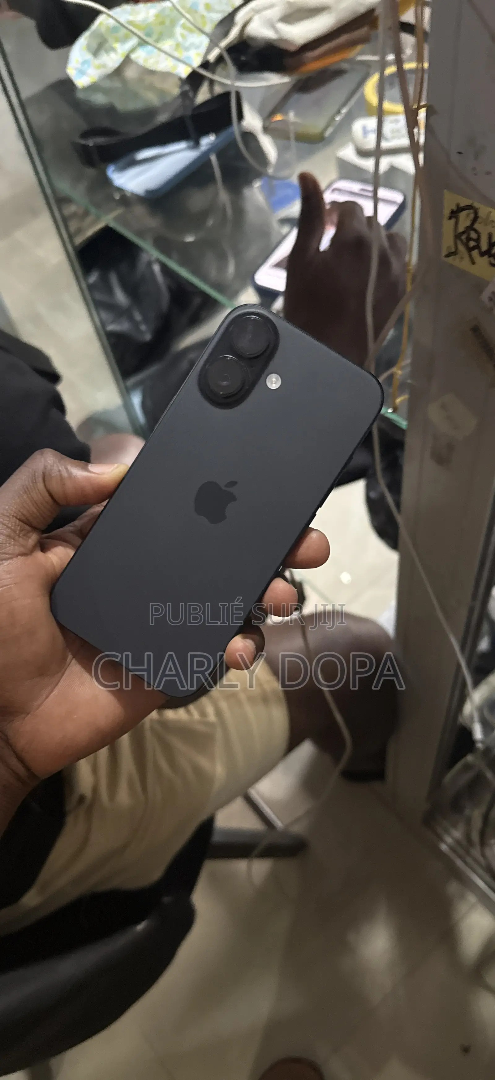 Apple iPhone 16 128 GB Black