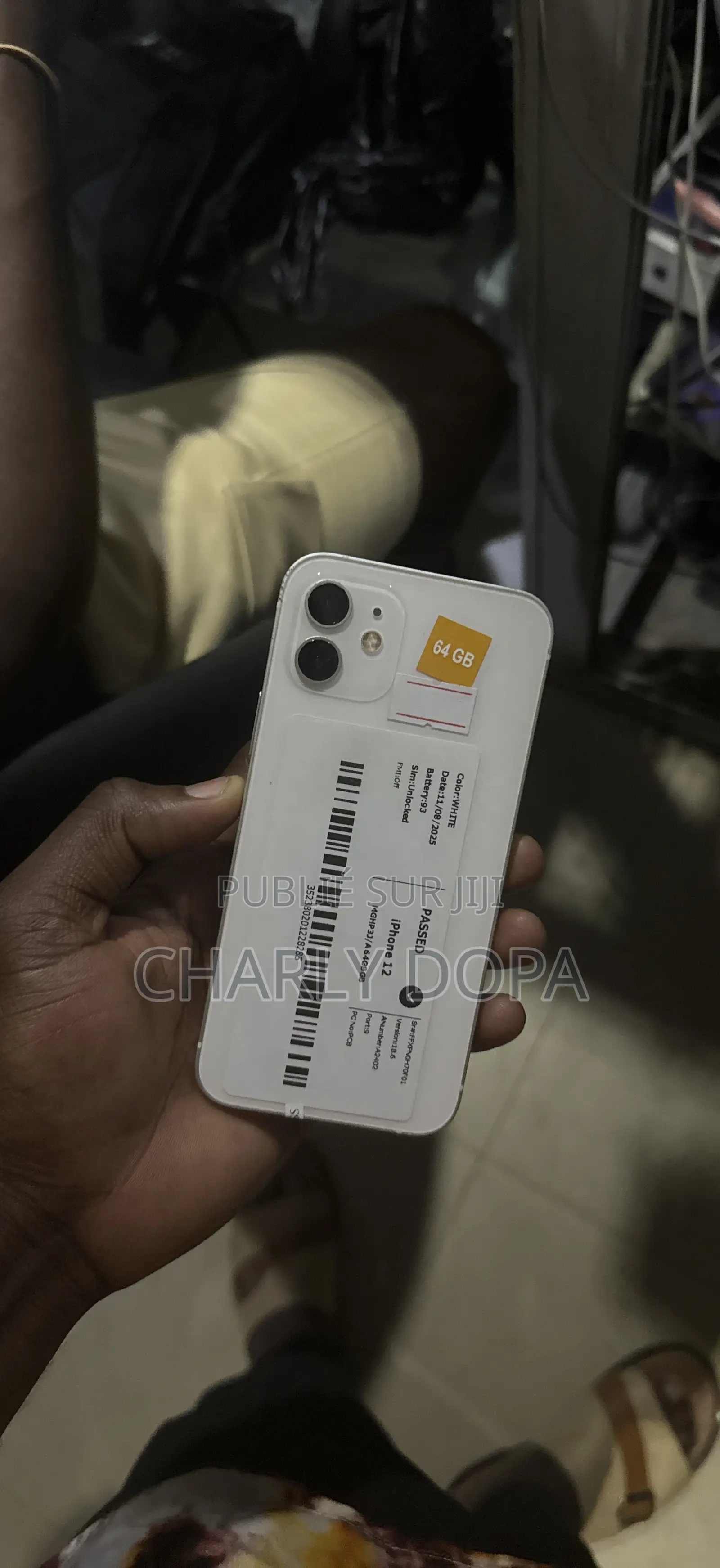 Apple iPhone 12 64 GB Blanc