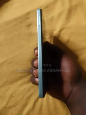 Infinix Smart 8 128 GB Vert