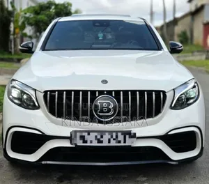 Photo - Mercedes-Benz GLC-Class 2020 Blanc cassé