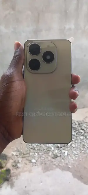 Photo - New Tecno Spark 20 128 GB Gris