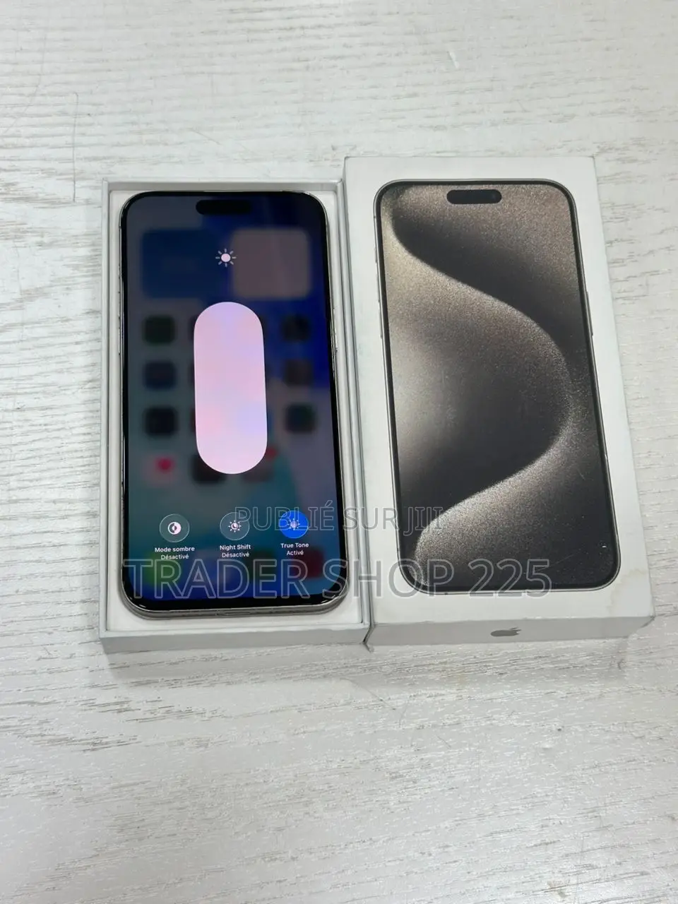 New Apple iPhone 15 Pro Max 256 GB Gris