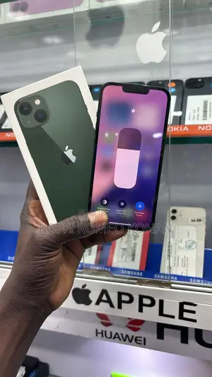 New Apple iPhone 13 128 GB Vert