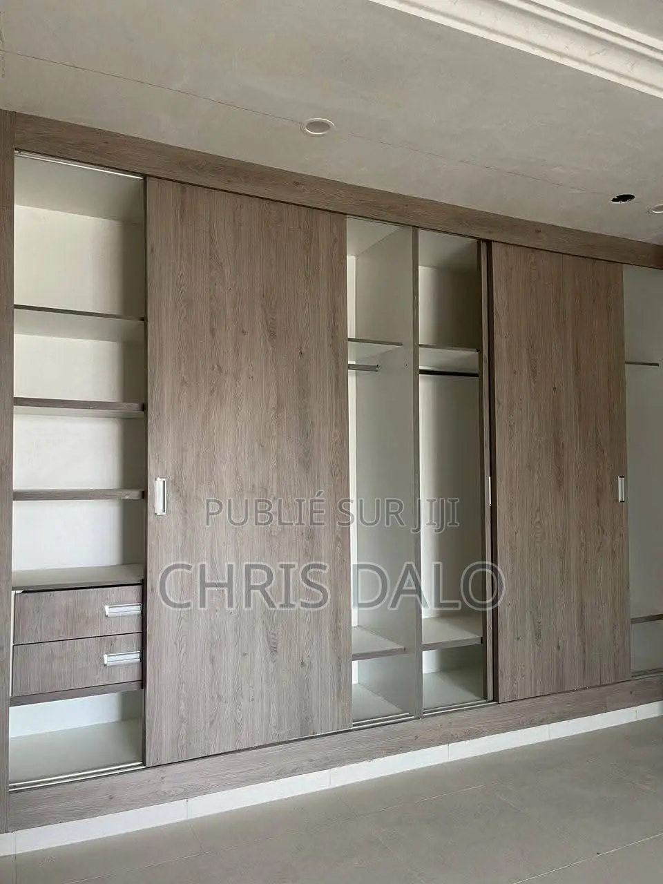 5chbre Duplex dans Dalo Davy, Cocody à Louer