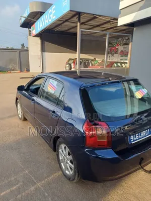 Toyota Corolla 2004 Blue